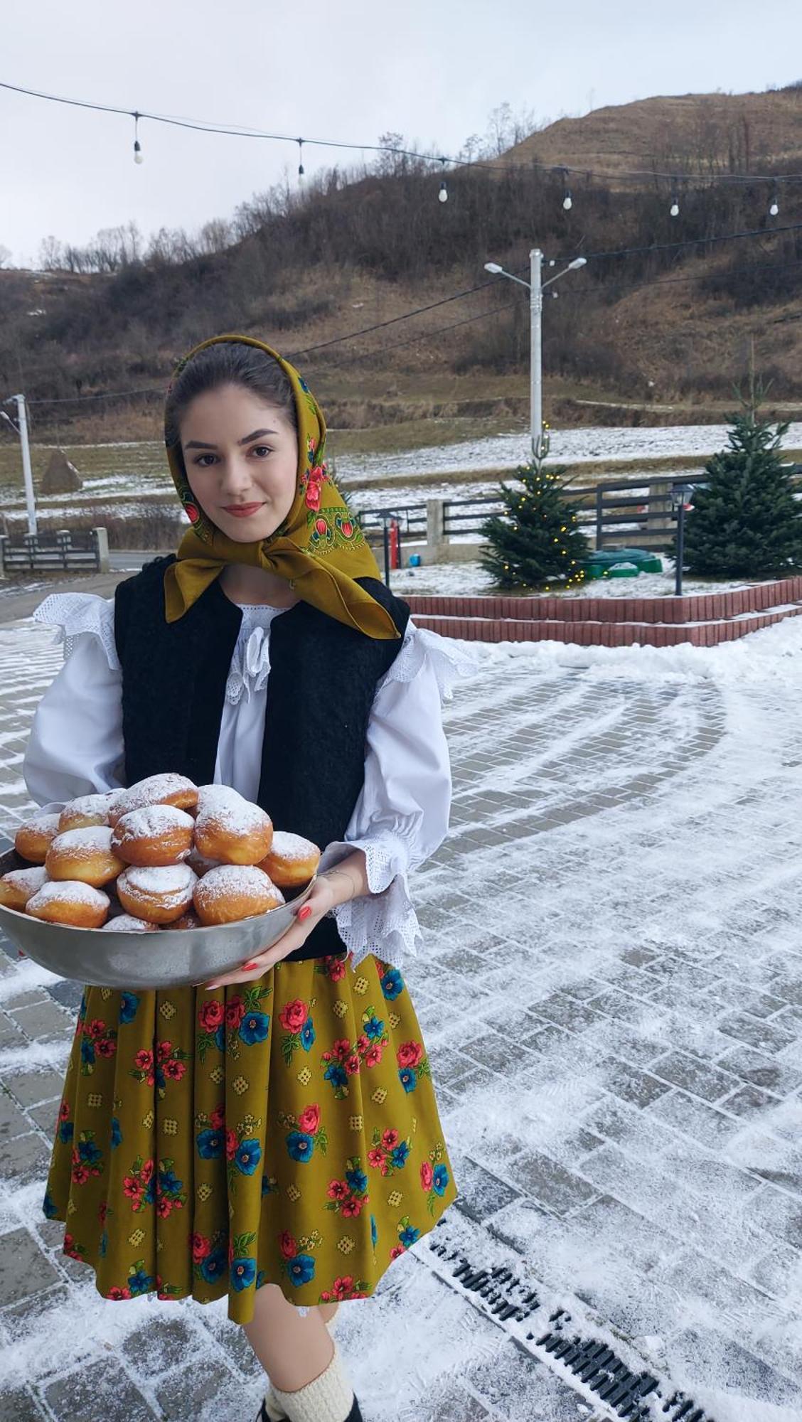 Hotel Evenimente Edelweiss Bogdan Vodă Esterno foto
