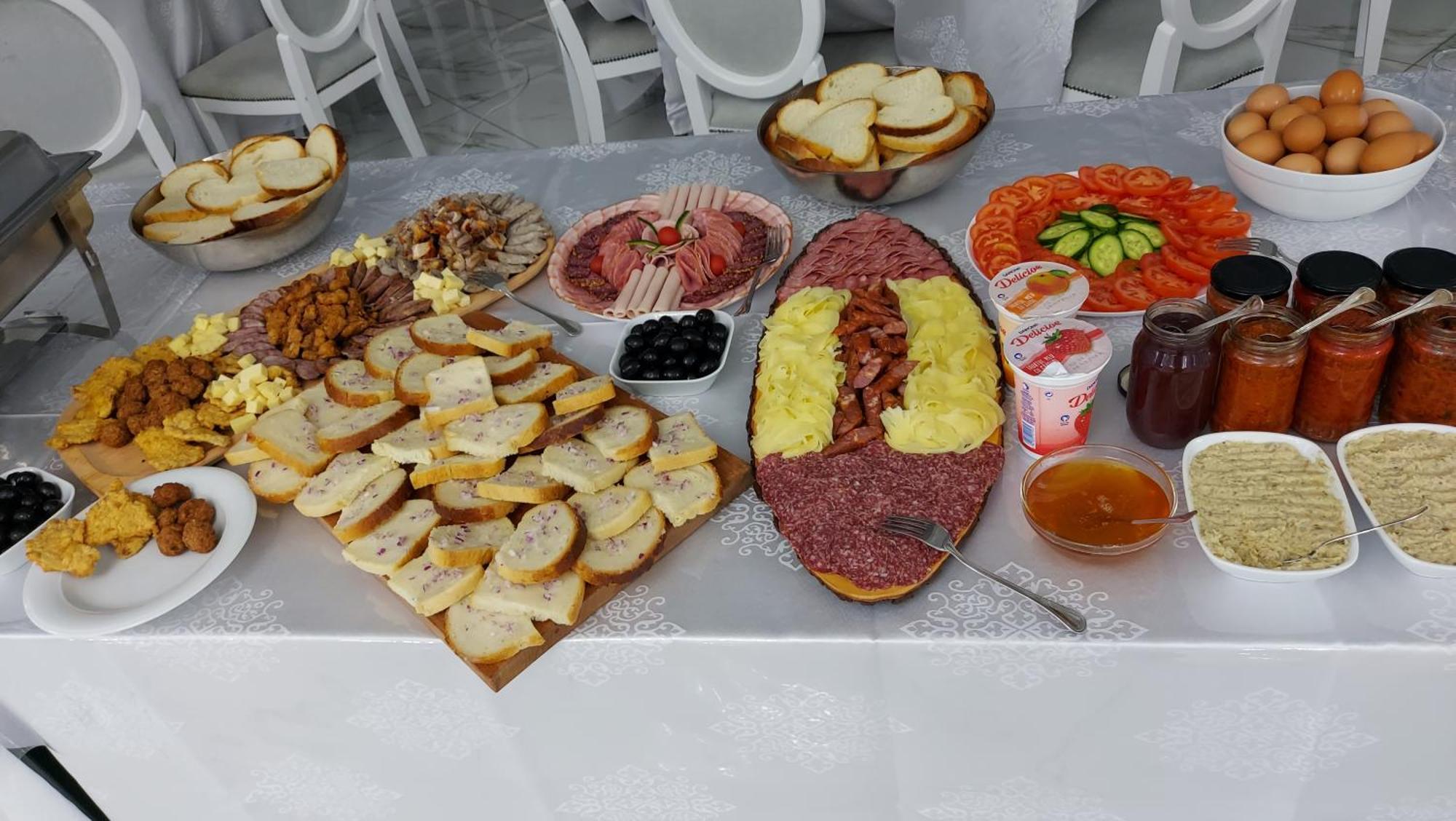 Hotel Evenimente Edelweiss Bogdan Vodă Esterno foto